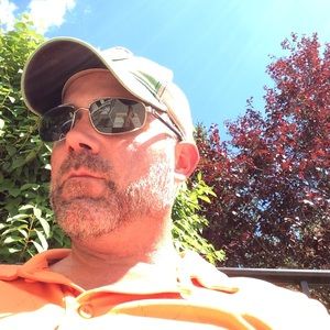 Meet your Posher, Todd